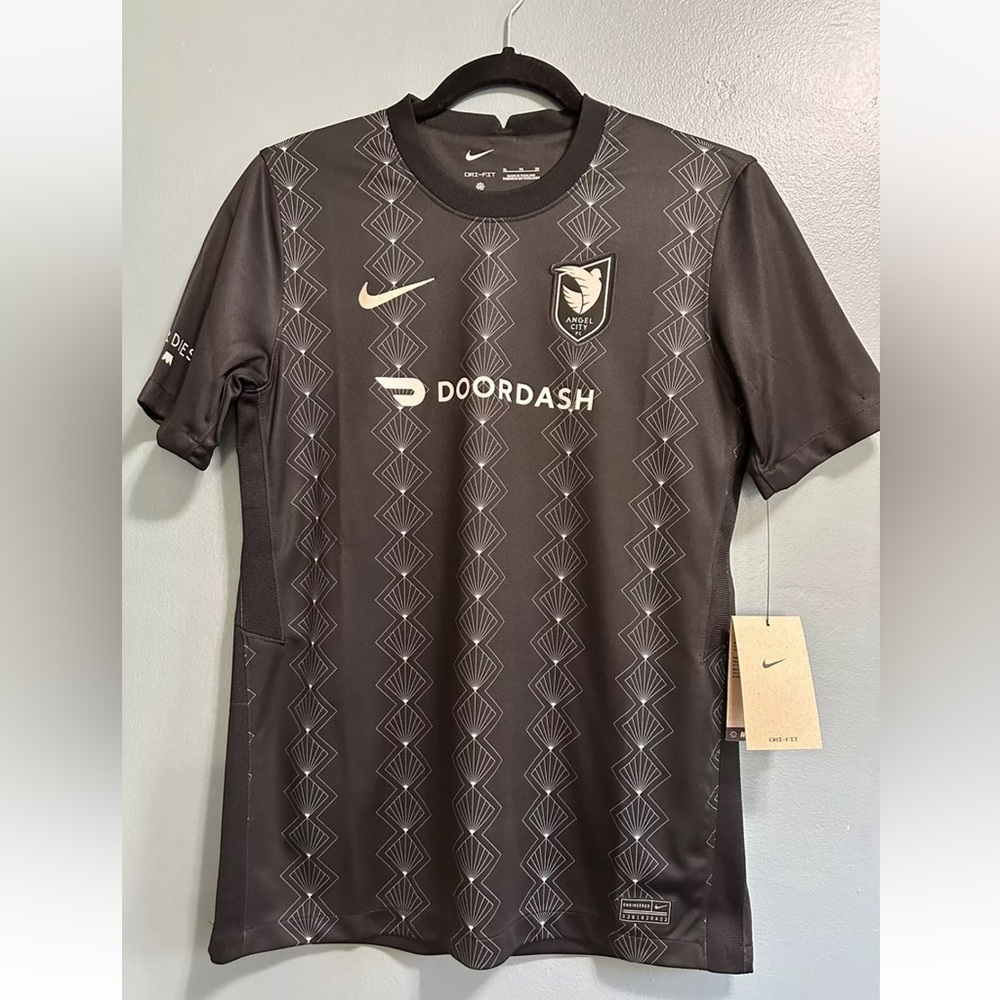 NWT Nike Angel City Soccer Jersey XL Youth FC NEW Unisex Boys Girls Blokecore